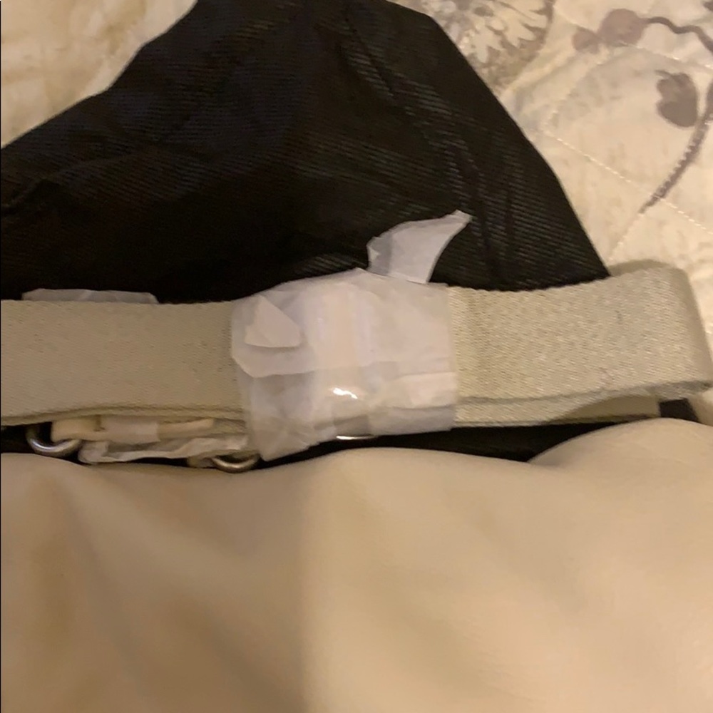 Purse - Picture 2 of 4